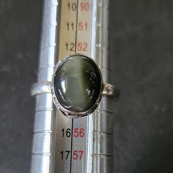 Cat's Eye Moonstone Ring - Picture 3 of 7